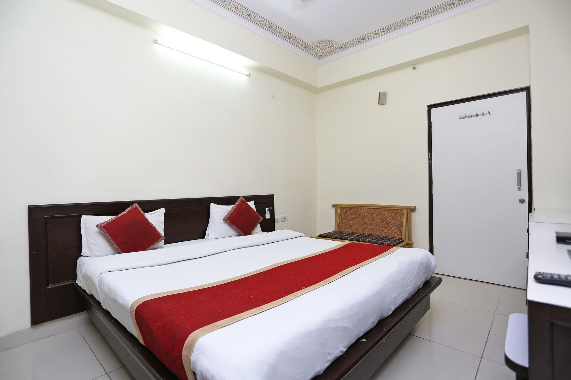 Hotel Arco Palace Jaipur Bagian luar foto