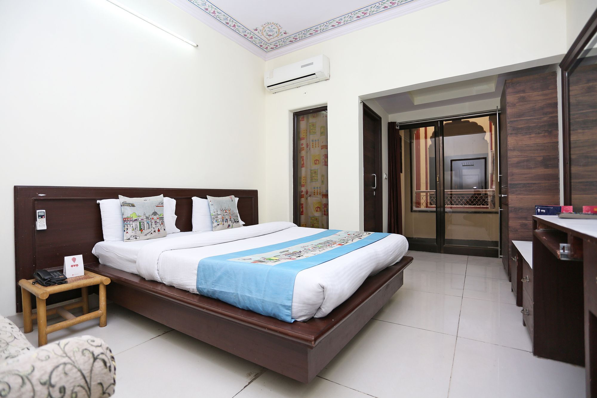 Hotel Arco Palace Jaipur Bagian luar foto